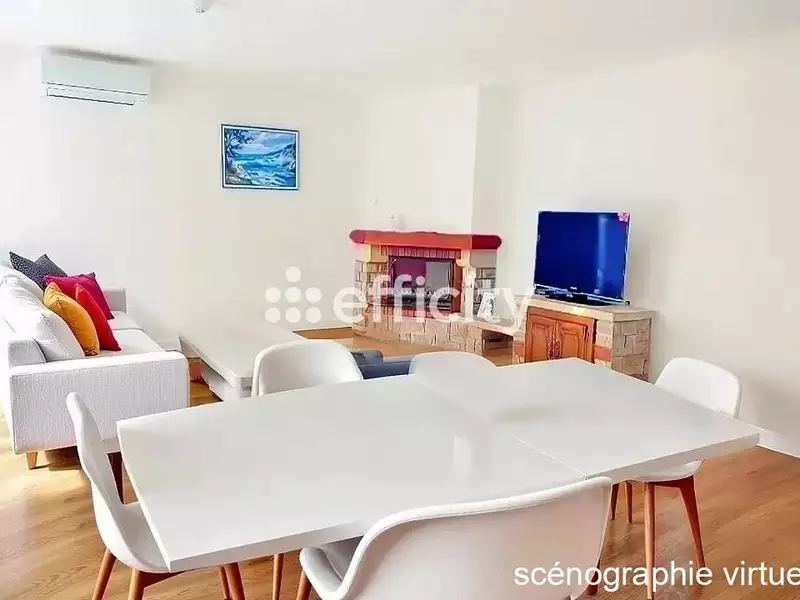 Maison, 97 m²