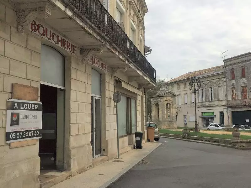 Divers, 150 m²