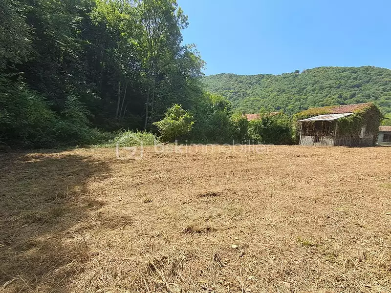 Terrain, 1 150 m²