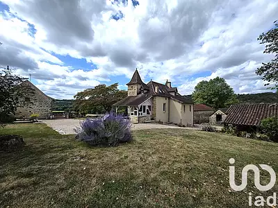 Maison, 221 m²