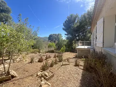 Maison, 94 m²