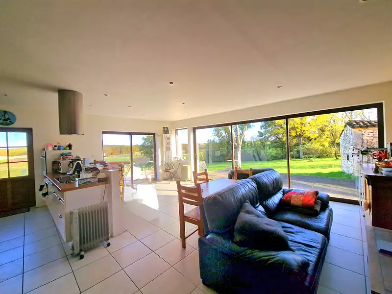 Maison, 205 m²