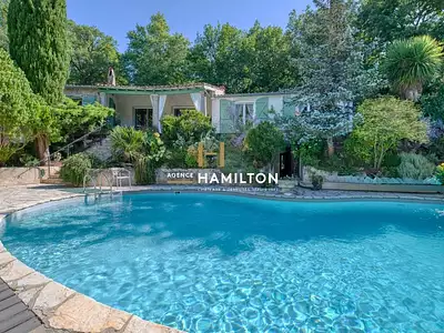 Maison, 187 m²