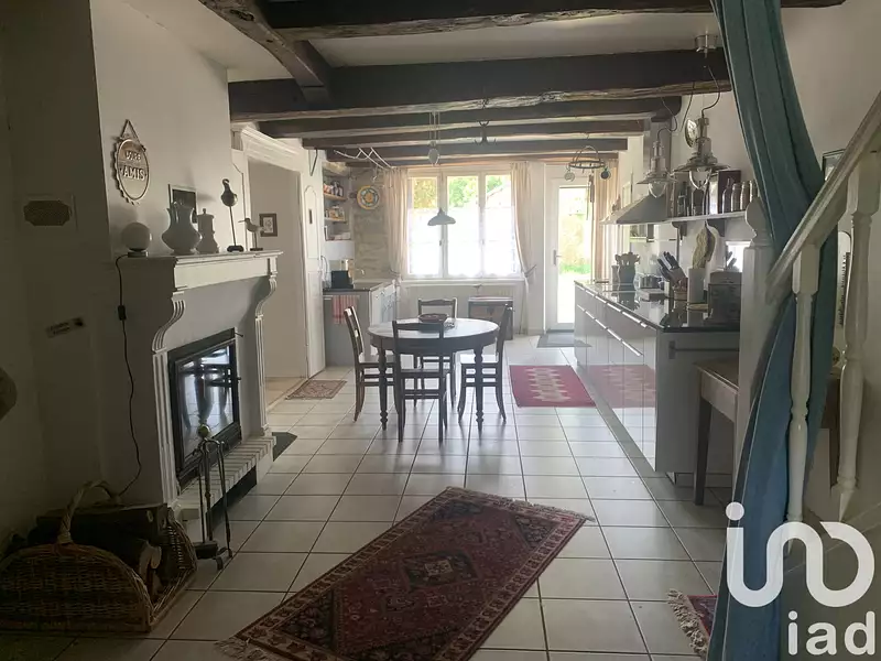 Maison, 211 m²