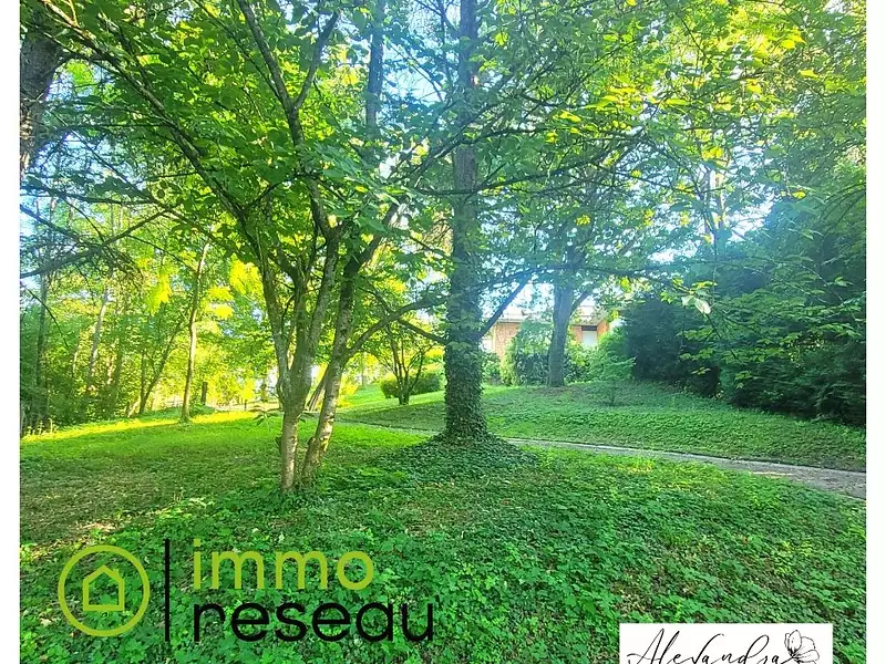 Maison, 240 m²