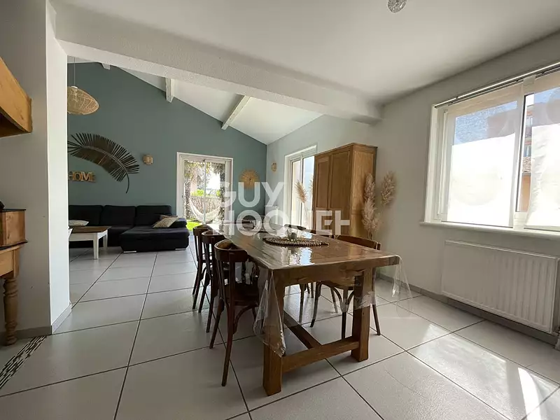 Maison, 157 m²