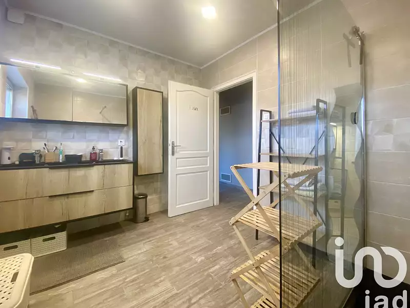 Maison, 190 m²