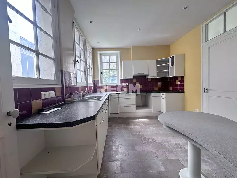 Maison, 341 m²