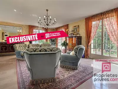Maison, 215 m²