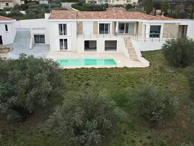 Maison, 260 m²