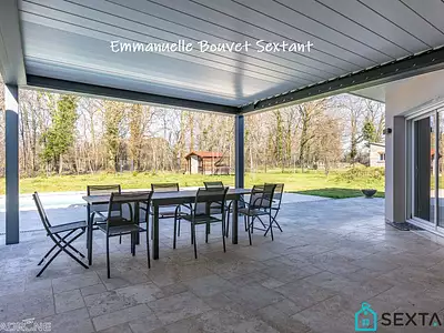 Maison, 225 m²