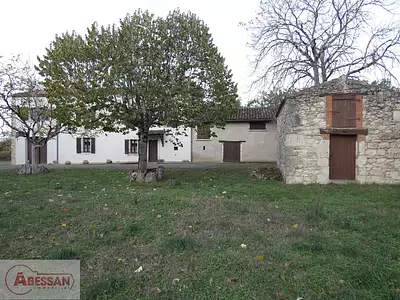 Maison, 220 m²