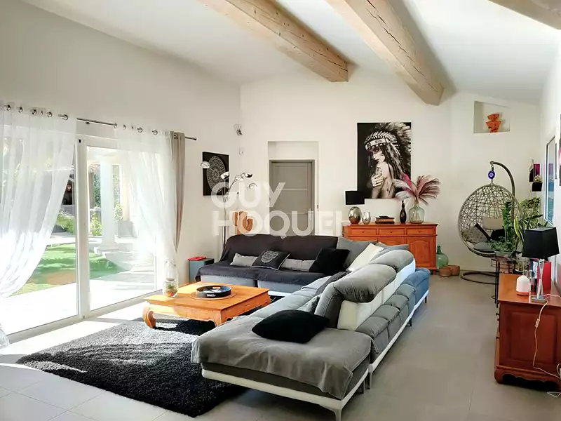Maison, 299,63 m²