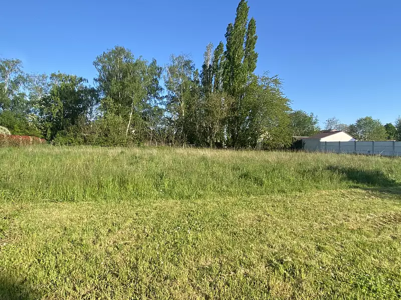 Terrain, 1 332 m²