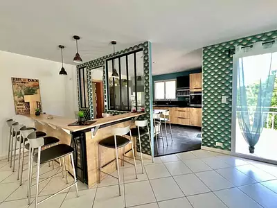 Maison, 235 m²