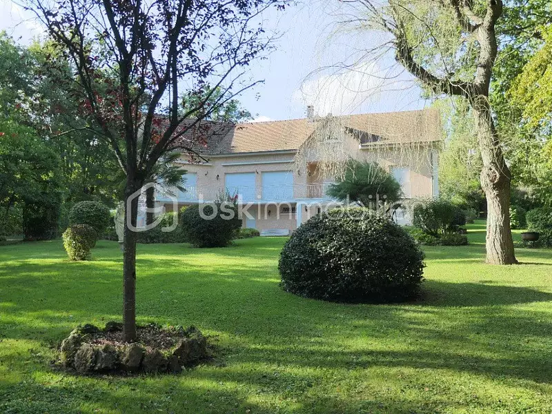 Maison, 310 m²