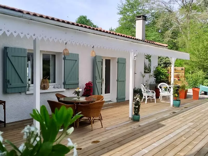 Maison, 210 m²
