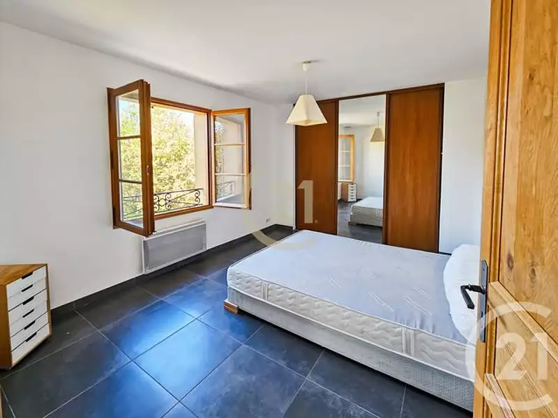 Maison, 222,2 m²