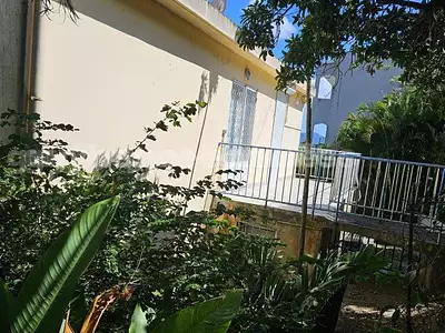 Immeuble, 130 m²