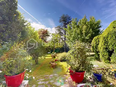 Maison, 241 m²