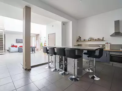 Maison, 169 m²