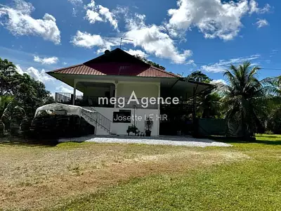 Immeuble, 254 m²