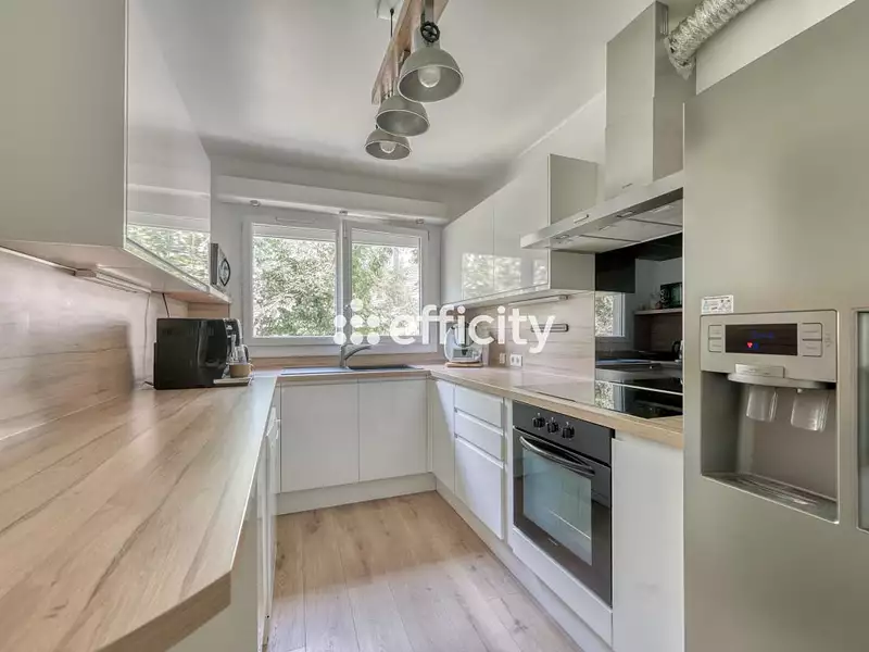 Maison, 165 m²