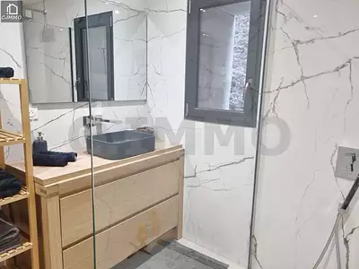 Maison, 260 m²