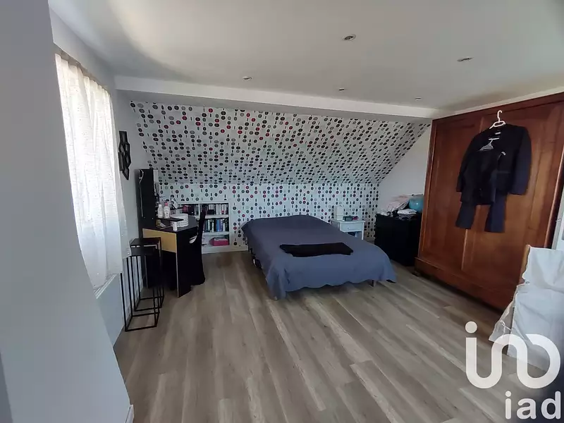 Maison, 179 m²