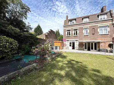 Maison, 280 m²