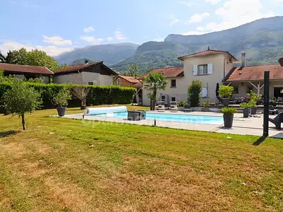 Maison, 163 m²