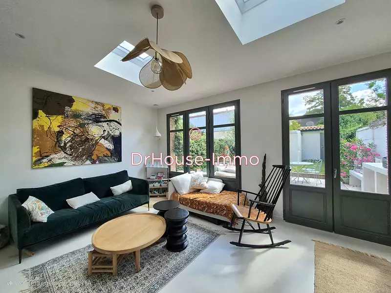 Maison, 169 m²