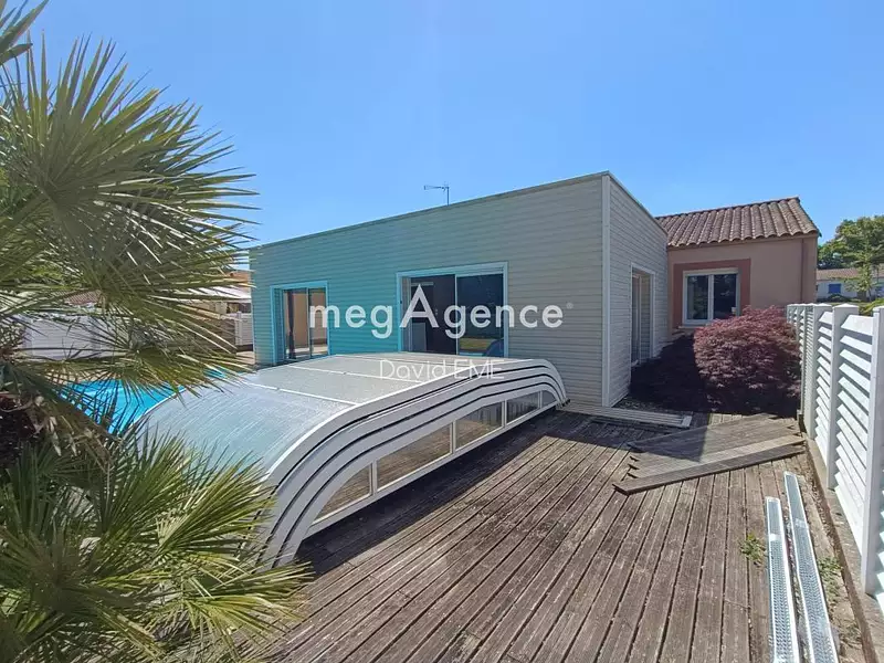 Maison, 175 m²