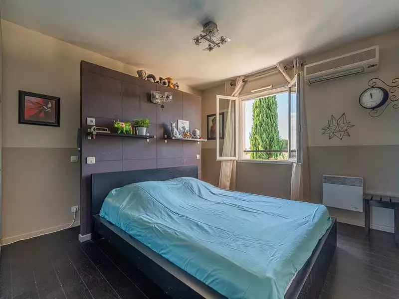 Maison, 199 m²