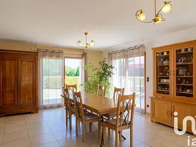 Maison, 203 m²