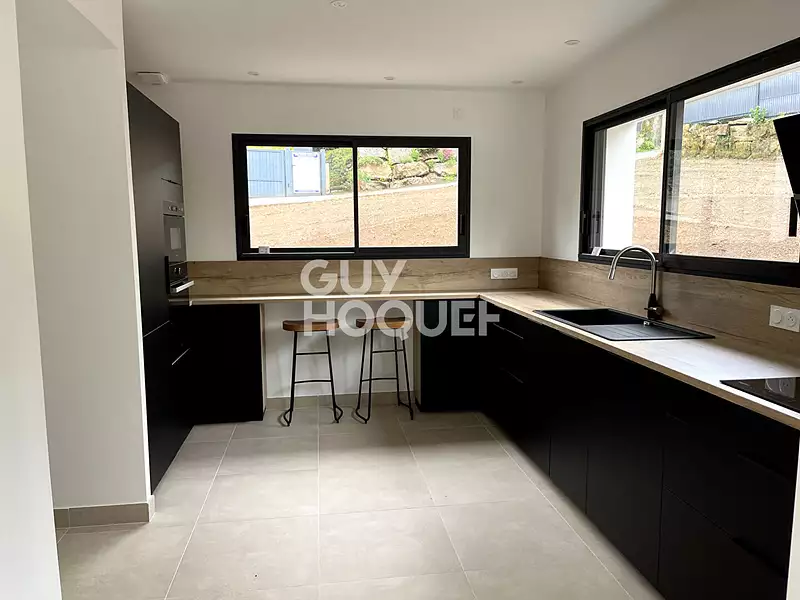 Maison, 142,07 m²