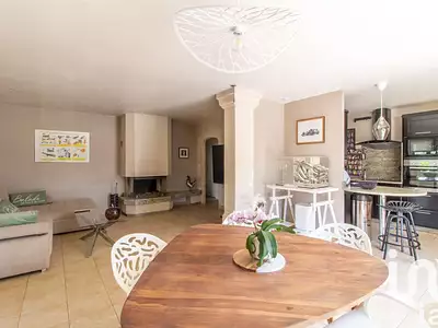 Maison, 122 m²