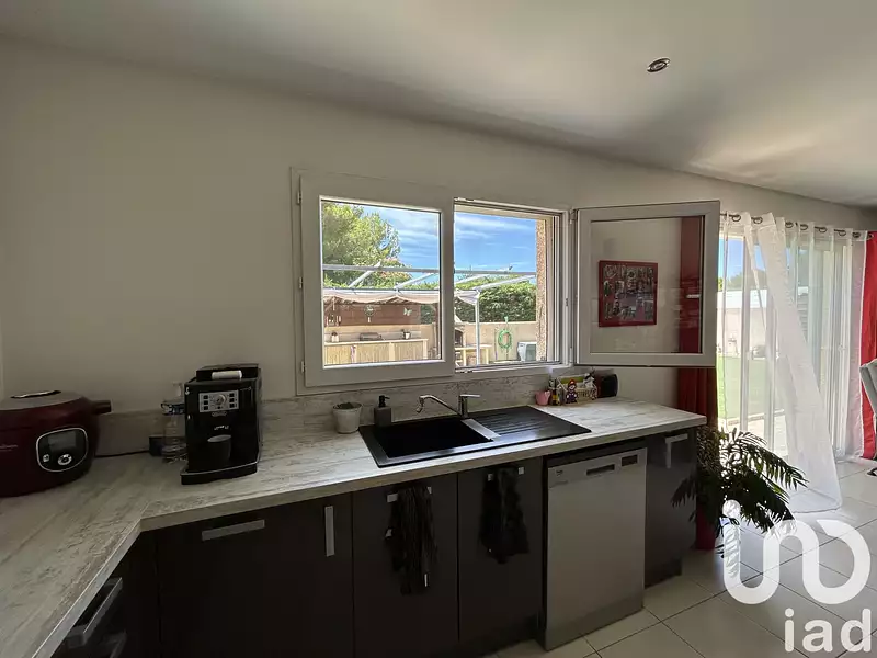 Maison, 99 m²