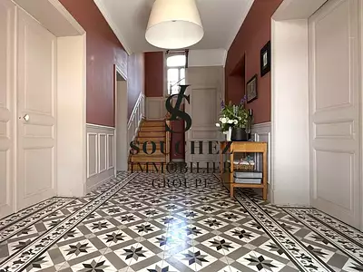 Maison, 315 m²