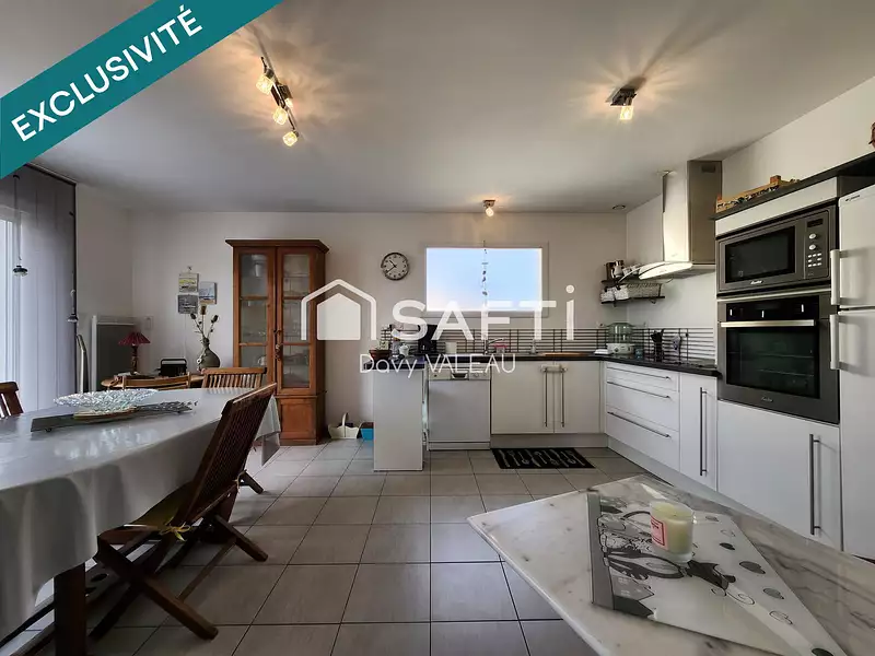 Maison, 83 m²