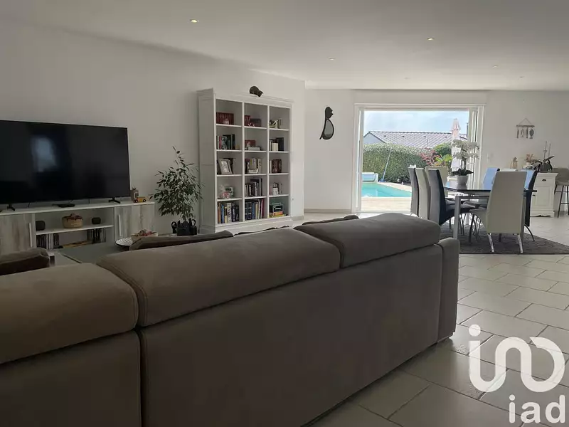Maison, 162 m²