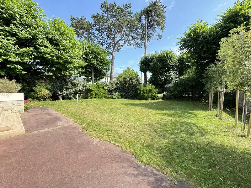 Maison, 180 m²