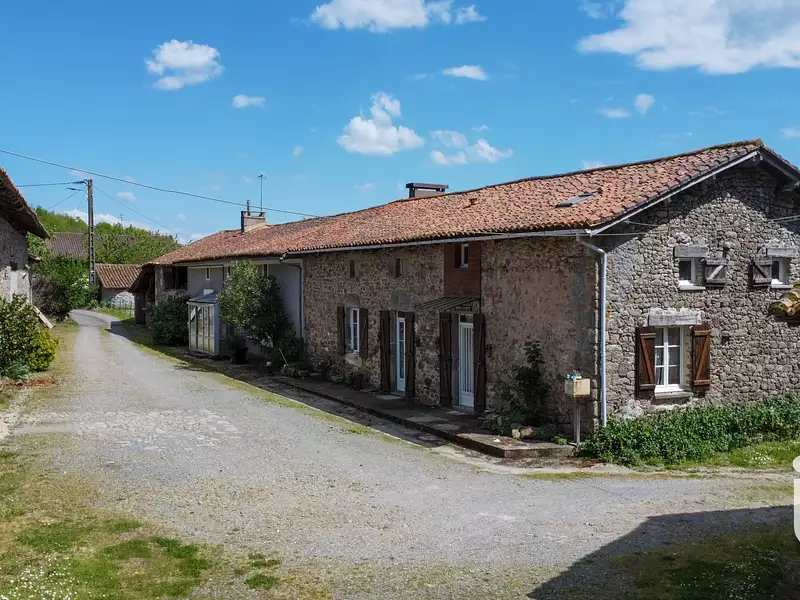 Maison, 218 m²