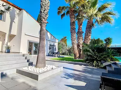 Maison, 257 m²