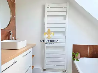 Maison, 220 m²