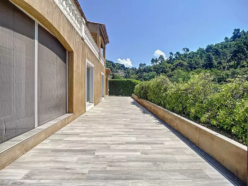 Maison, 286 m²