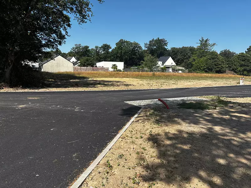 Terrain, 804 m²