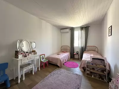 Maison, 176 m²