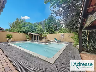 Maison, 267,72 m²