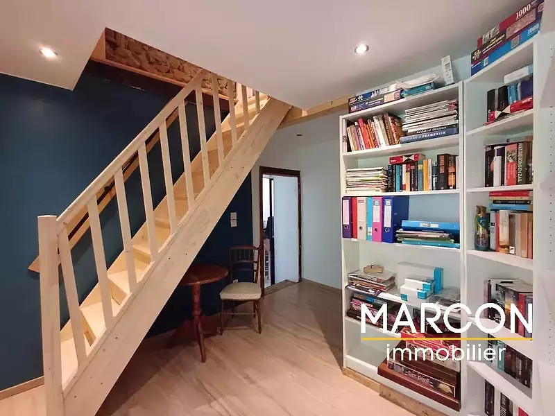 Maison, 179 m²